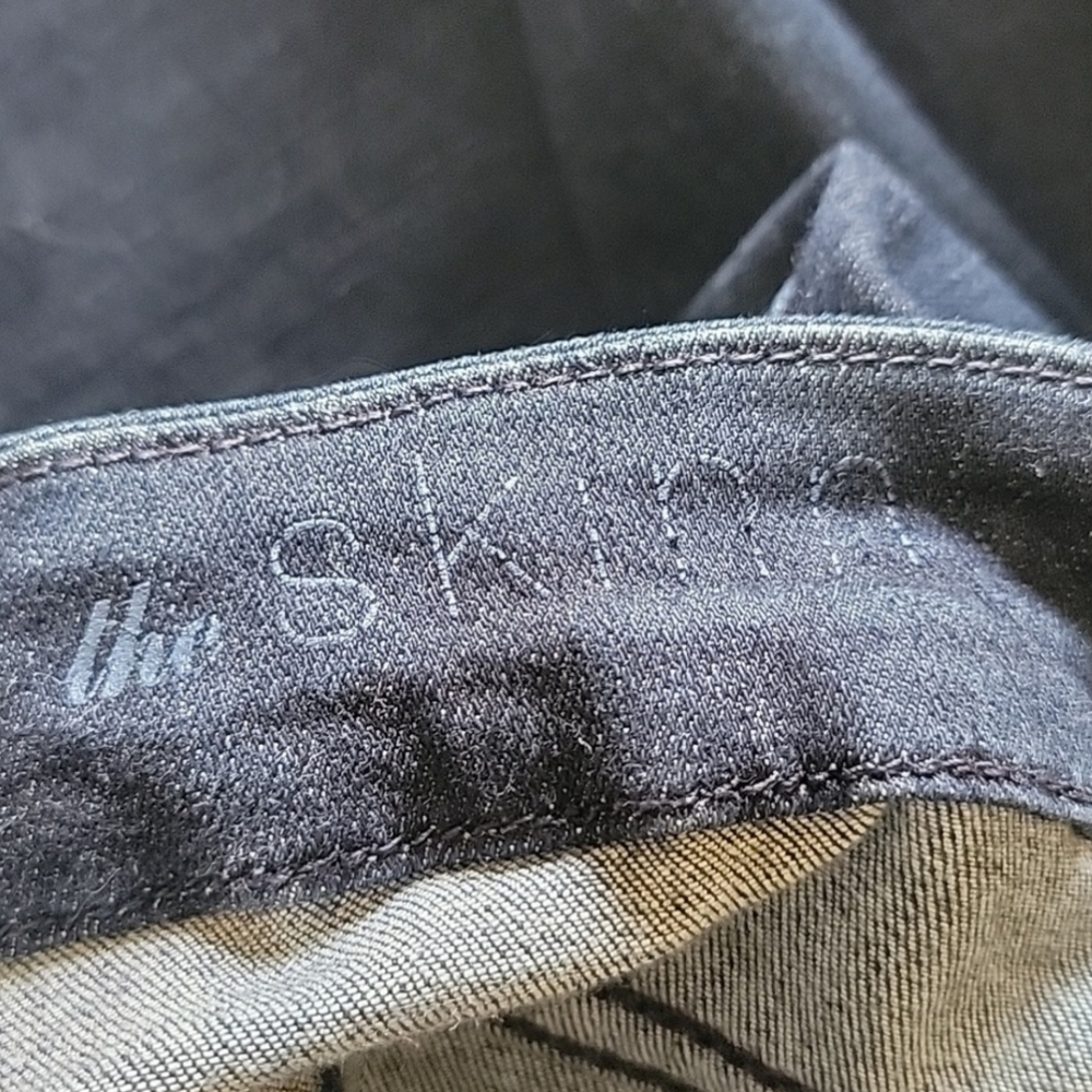 7 FOR ALL MANKIND‎ The Skinny Dark Wash Raw Hem Stretch Casual Designer Jeans 30 - Picture 4 of 11